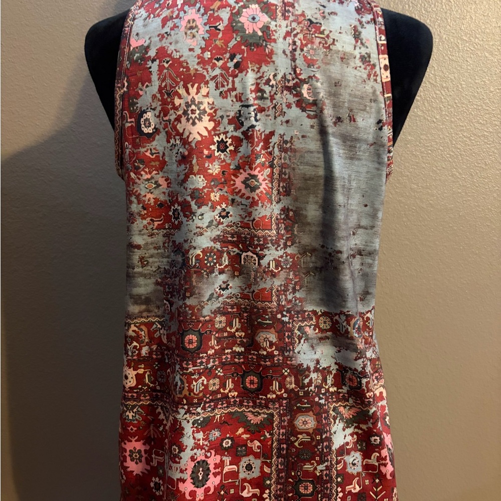 Patterned Tank Top - Picture 5 of 7